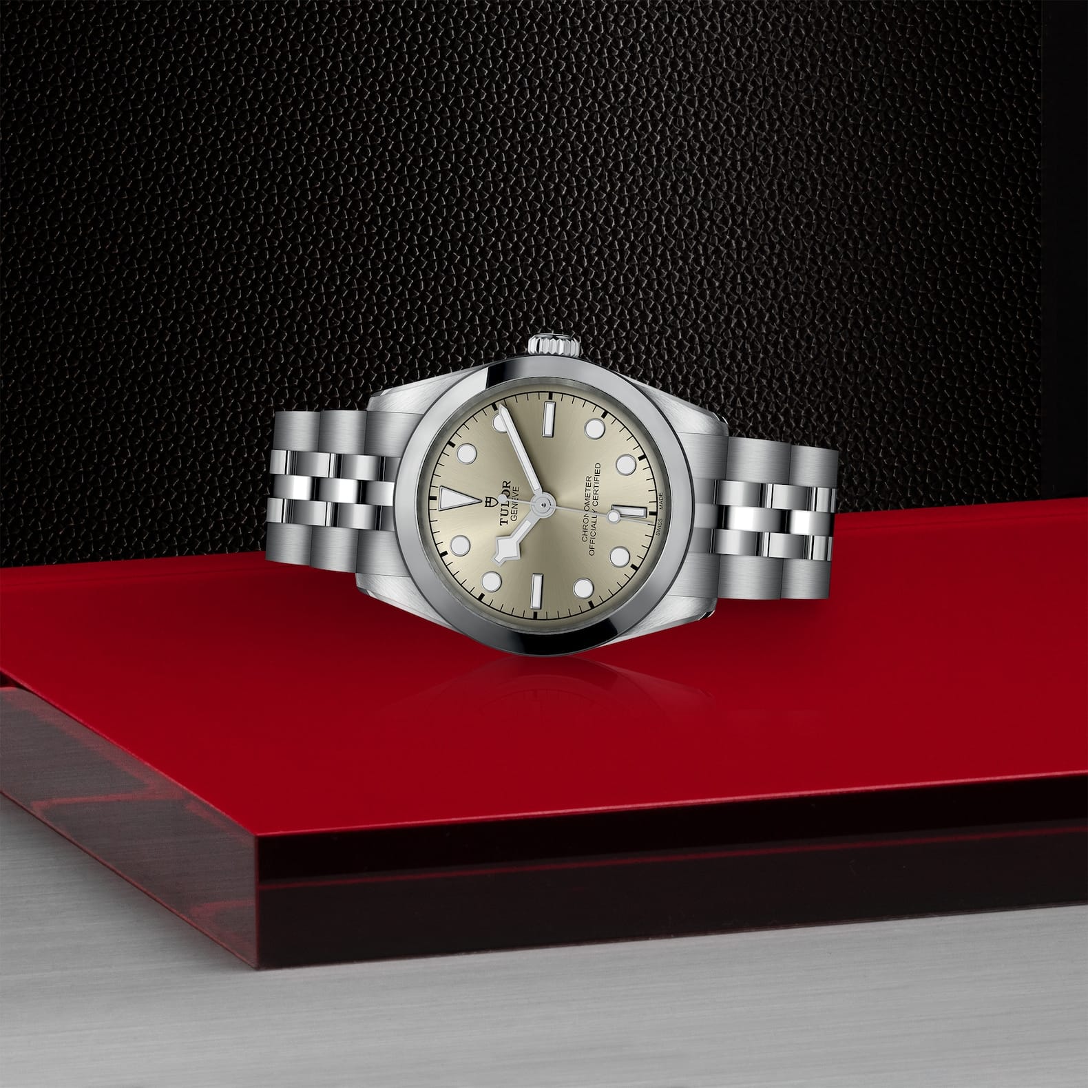 TUDOR Black Bay 31 Boîtier en acier 31 mm Bracelet en acier Cadran champagne clair – Image 3
