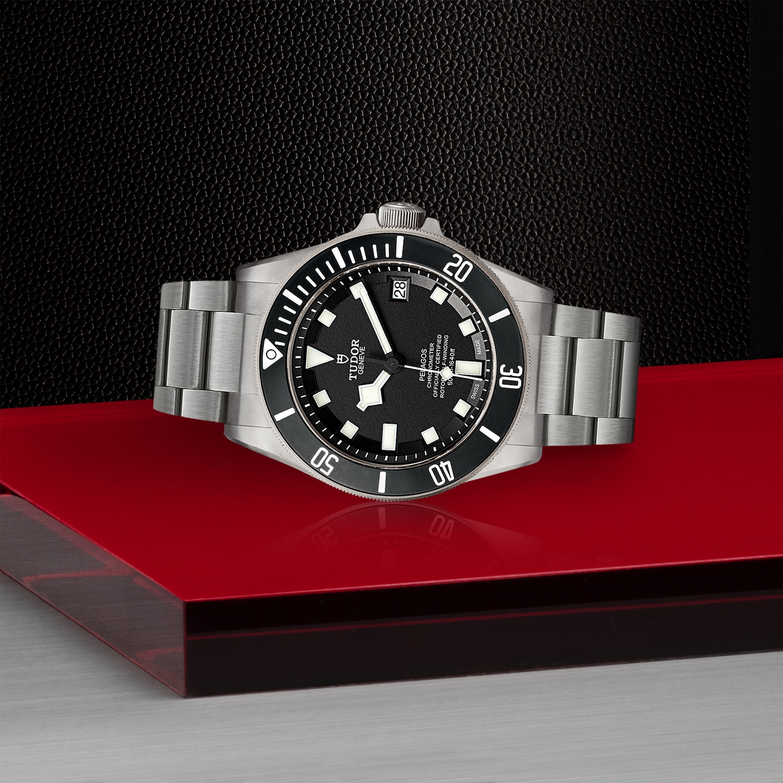 TUDOR Pelagos Boîtier en titane et acier 42 mm Bracelet en titane Cadran Noir – Image 3
