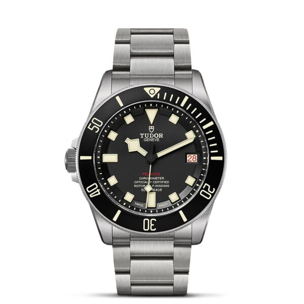 TUDOR Pelagos LHD Boîtier en titane et acier 42 mm Bracelet en titane Cadran Noir