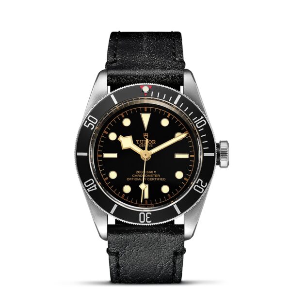 TUDOR Black Bay Boîtier en acier 41 mm Bracelet en cuir vieilli noir Cadran Noir avec index roses