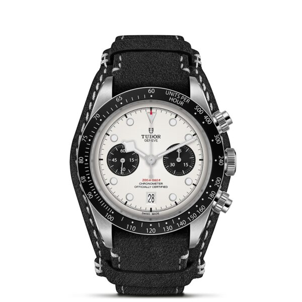 TUDOR Black Bay Chrono Boîtier en acier 41 mm Cadran Opalin avec des compteurs noirs Bracelet en cuir noir