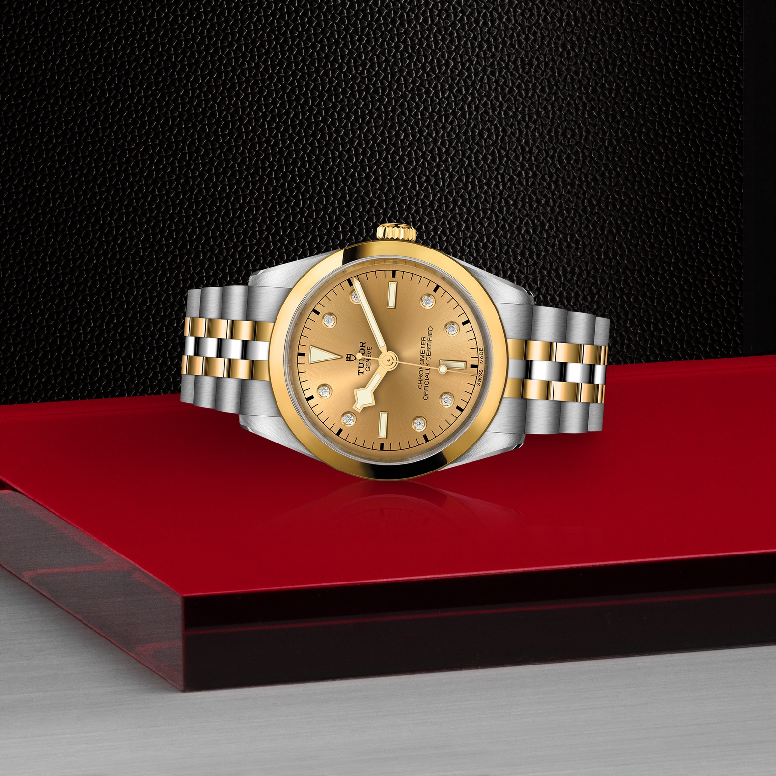 TUDOR Black Bay 36 S&G Boîtier en acier 36 mm Bracelet en acier et or jaune Cadran Champagne avec index diamants – Image 3