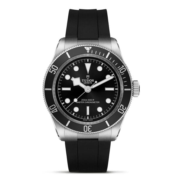 TUDOR Black Bay Boîtier en acier 41 mm Bracelet en caoutchouc noir Cadran Noir avec index appliqués argentés