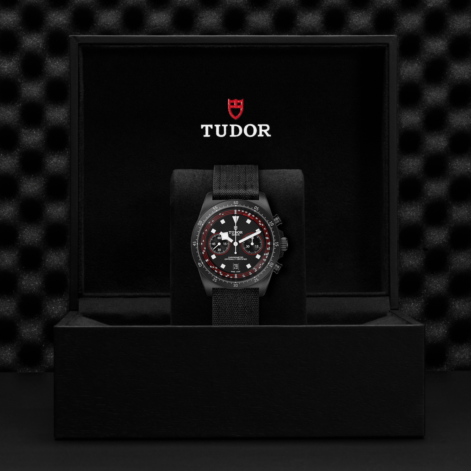 TUDOR Pelagos FXD Chrono Cycling Edition Boîtier 43 mm en composite de carbone Bracelet en tissu noir – Image 2